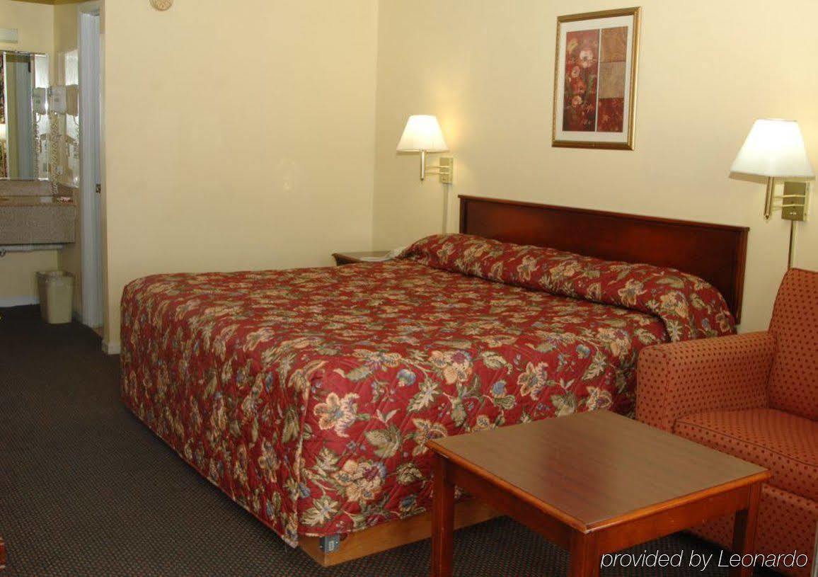 Red Carpet Inn Oxford Exterior photo